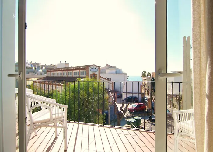 Mediterrani Vacaciones Perfectas Y Vistas Al Mar